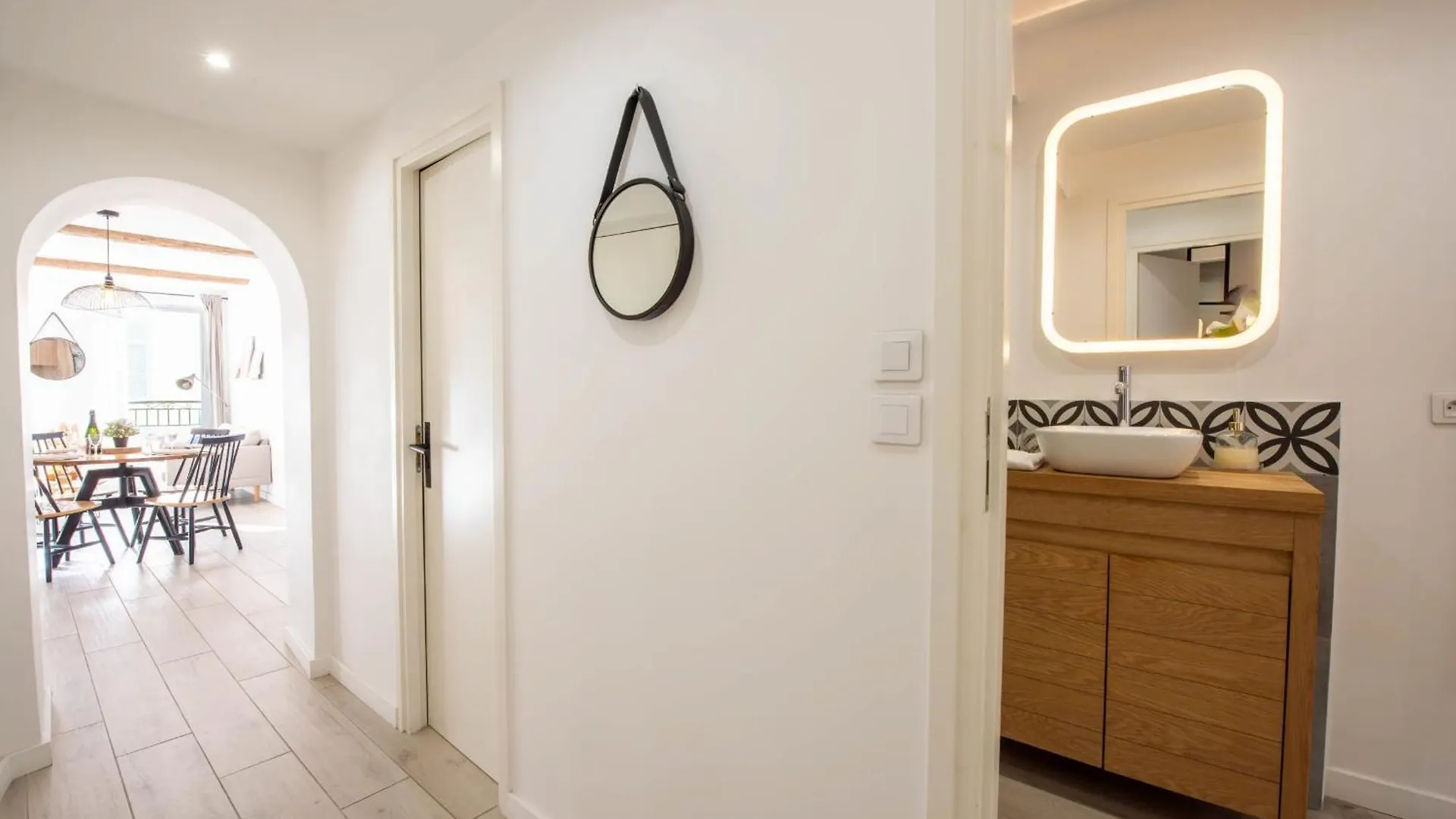 3P Central Cannes Suquet 아파트